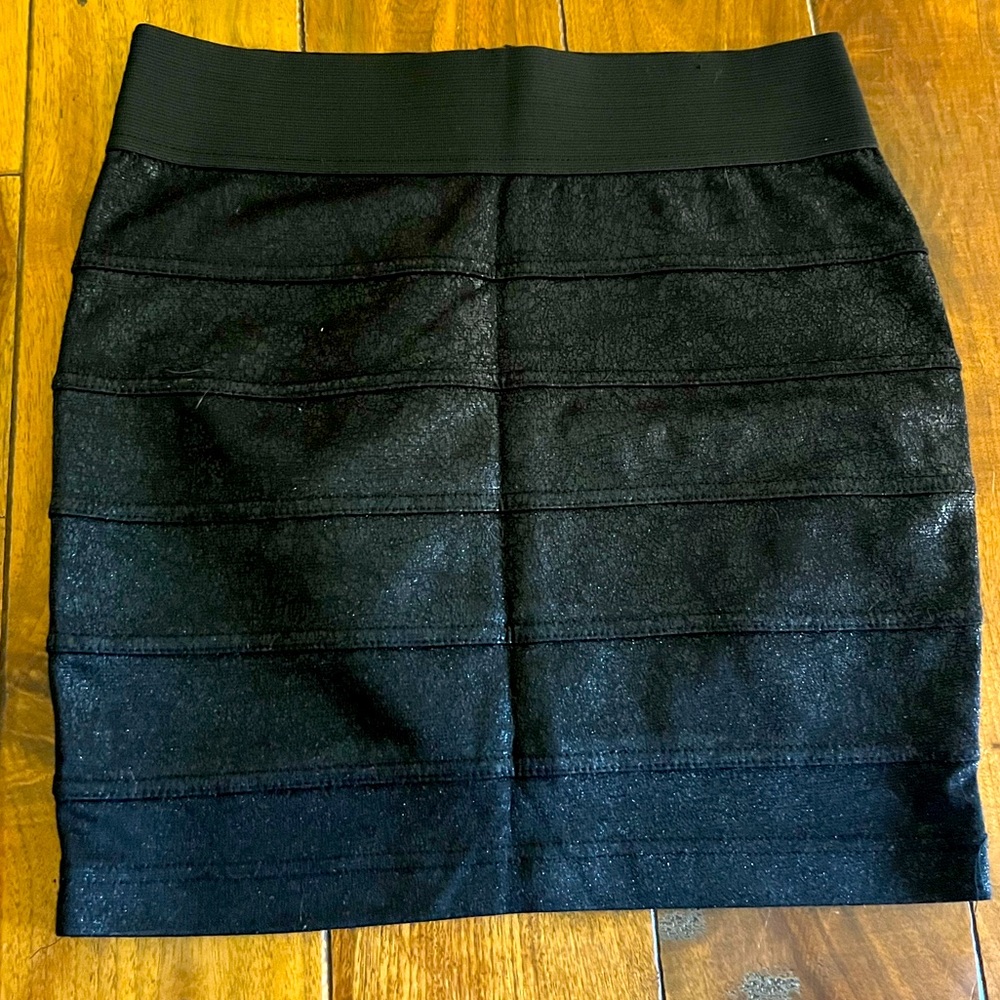 Faux leather mini skirt